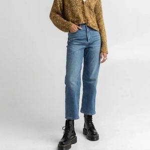 Levi's Ribcage Straight Ankle Jeans